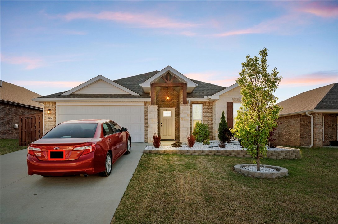 Woodward Hills Sub Ph 6 Highfill - Residential Lease