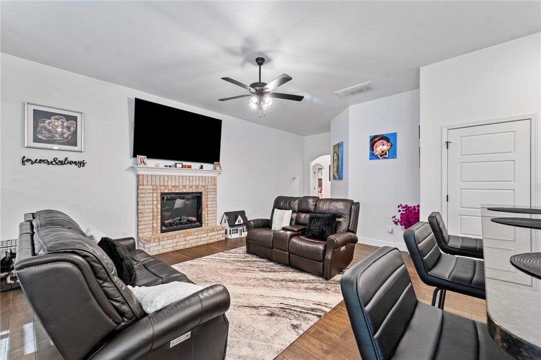 Woodward Hills Sub Ph 6 Highfill - Residential Lease