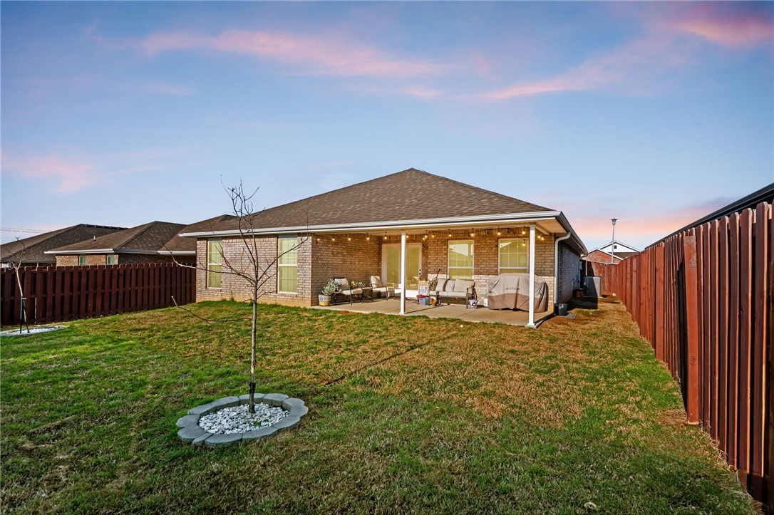 Woodward Hills Sub Ph 6 Highfill - Residential Lease