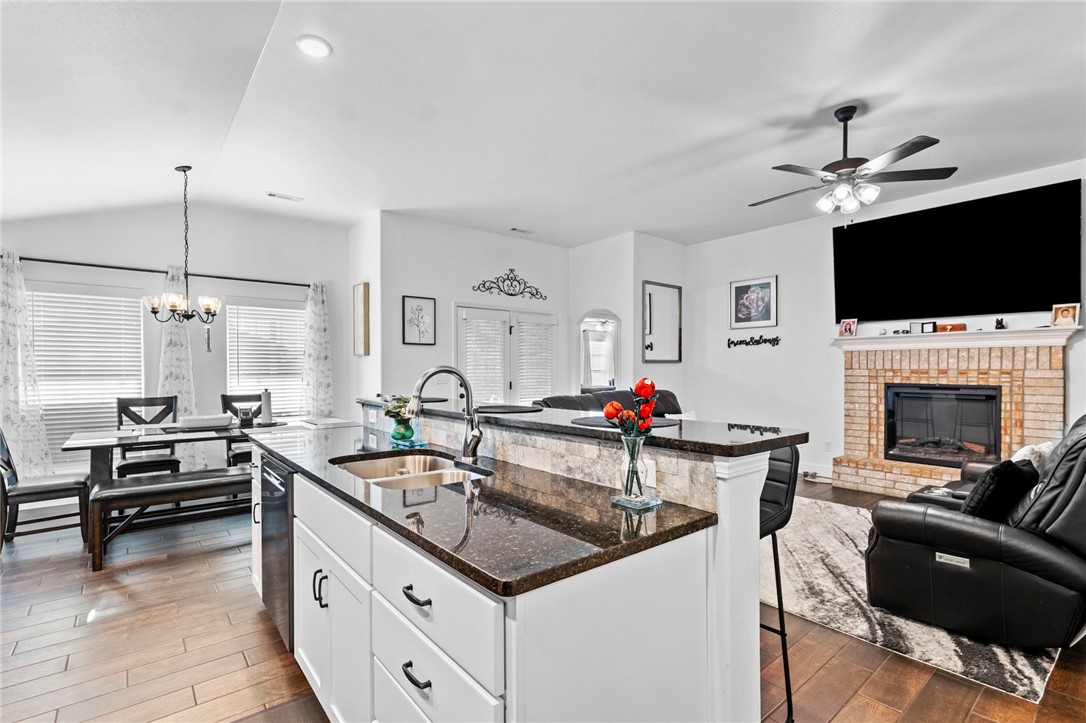 Woodward Hills Sub Ph 6 Highfill - Residential Lease