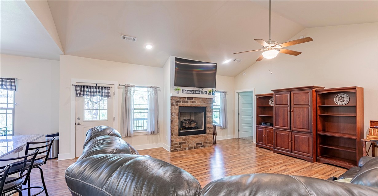 Lands End Sub Bvv - Residential