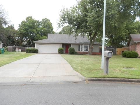 Photo of 2725 W Highland Circle, Rogers, AR 72756 (MLS # 1357553)