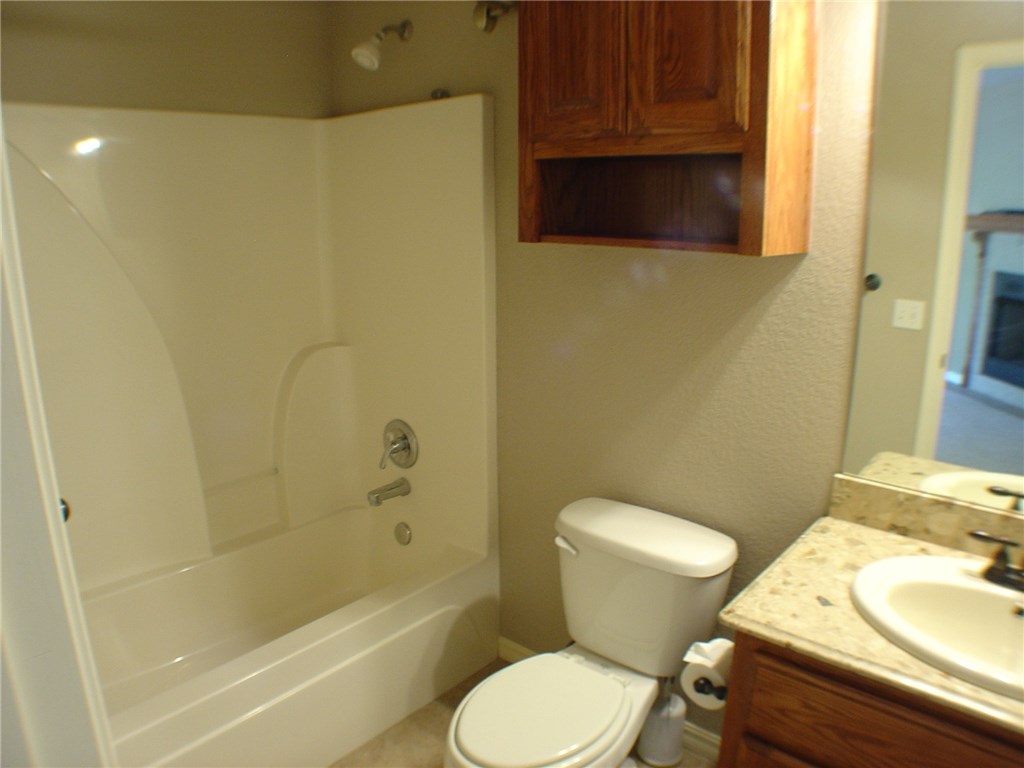 Wendron Sub Bvv - Residential Lease