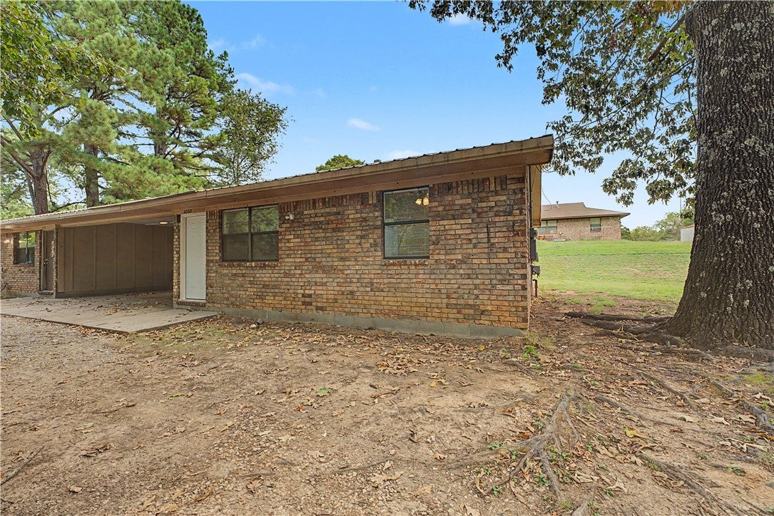 6505/6507 & 6521/6523 W Double Springs Road