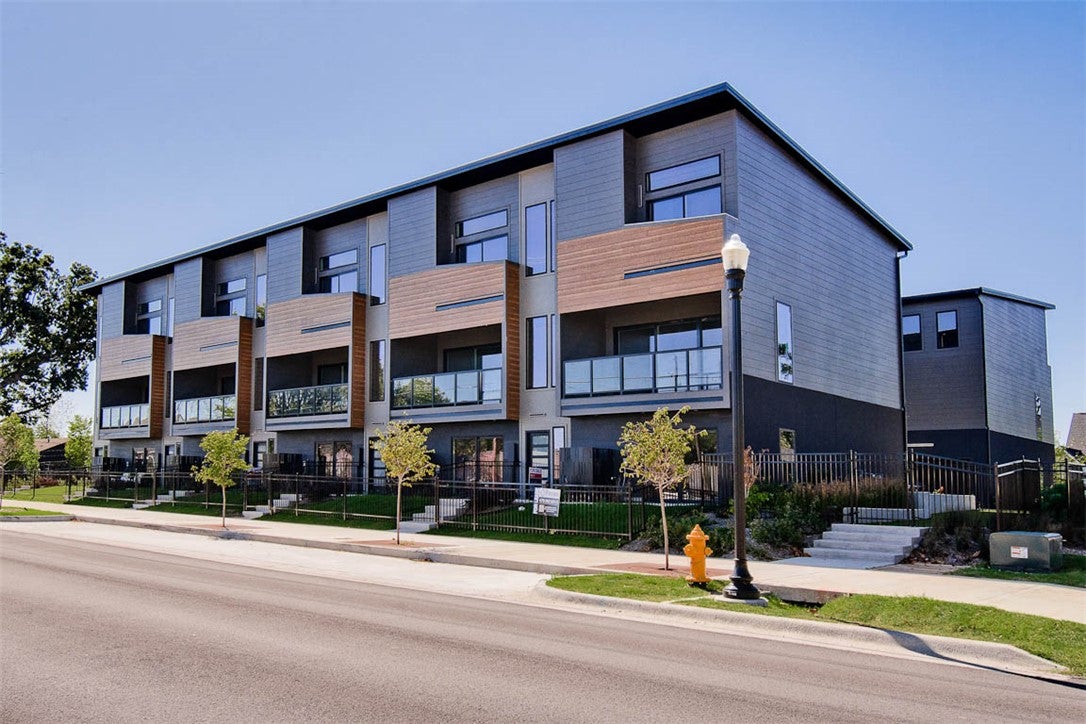 202 NW 9th Street