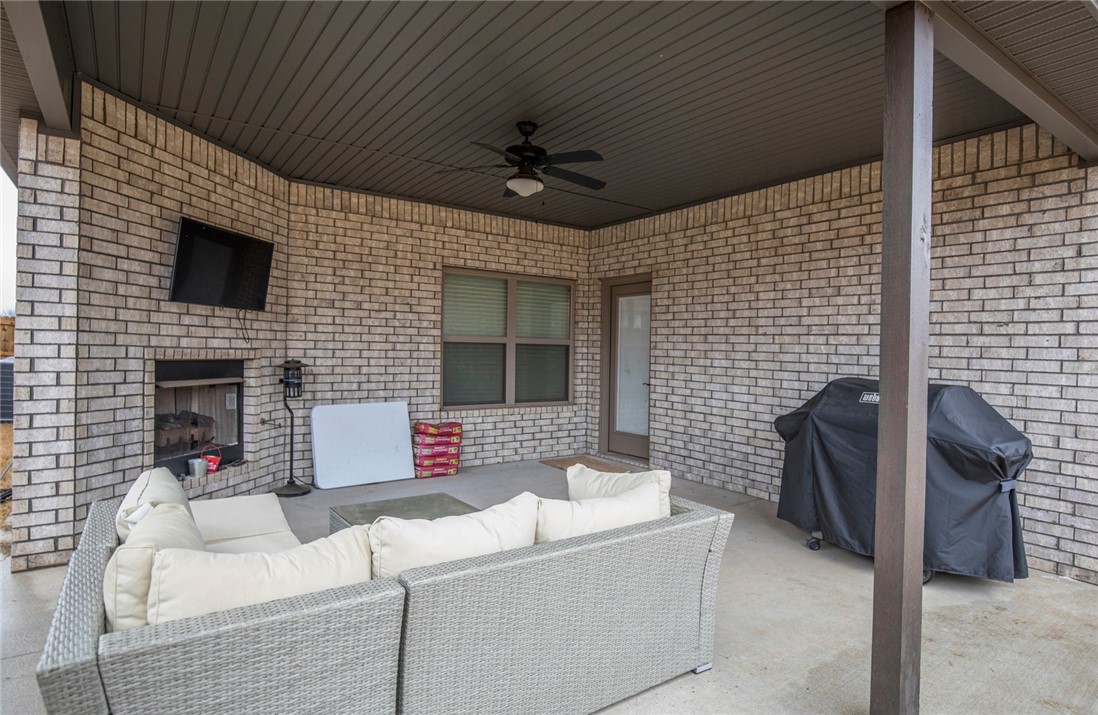 ROLLING ACRES PH II SUB-BENTONVILLE - Residential