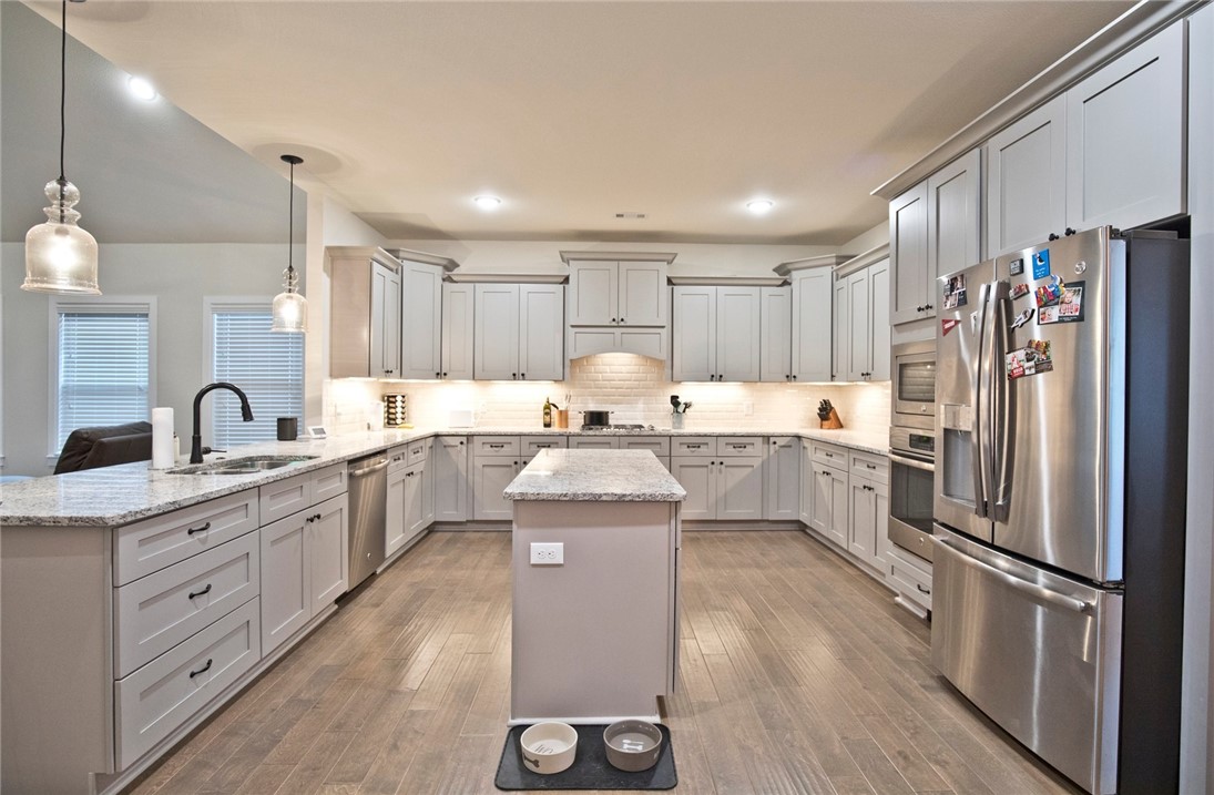 ROLLING ACRES PH II SUB-BENTONVILLE - Residential