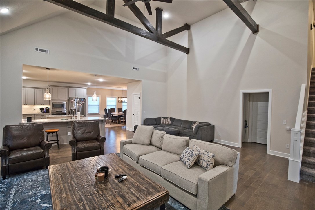 ROLLING ACRES PH II SUB-BENTONVILLE - Residential