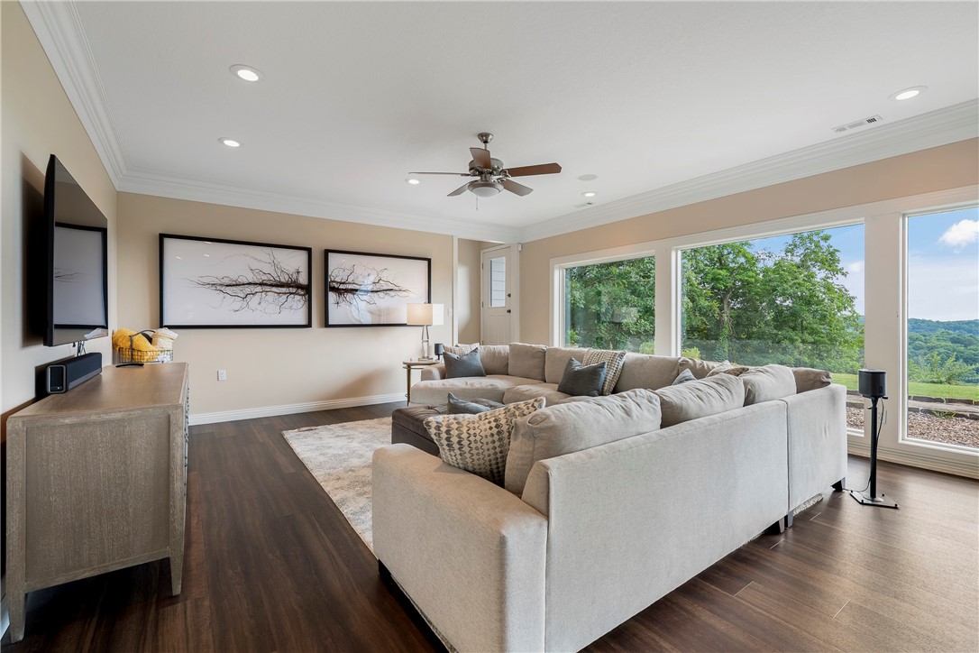 11-20-38 Rural - Residential