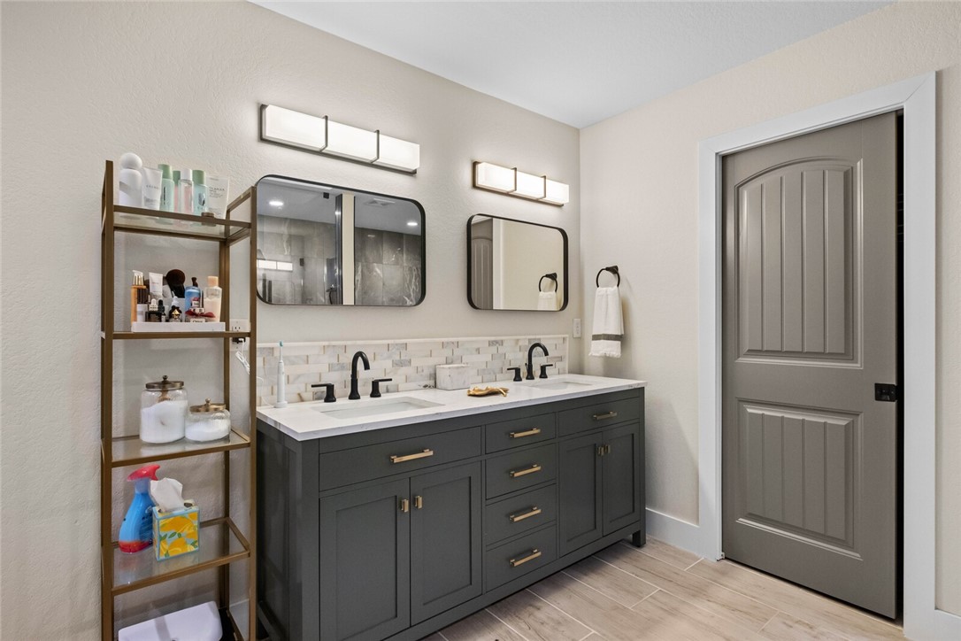 Hardell Park Add Bentonville - Residential