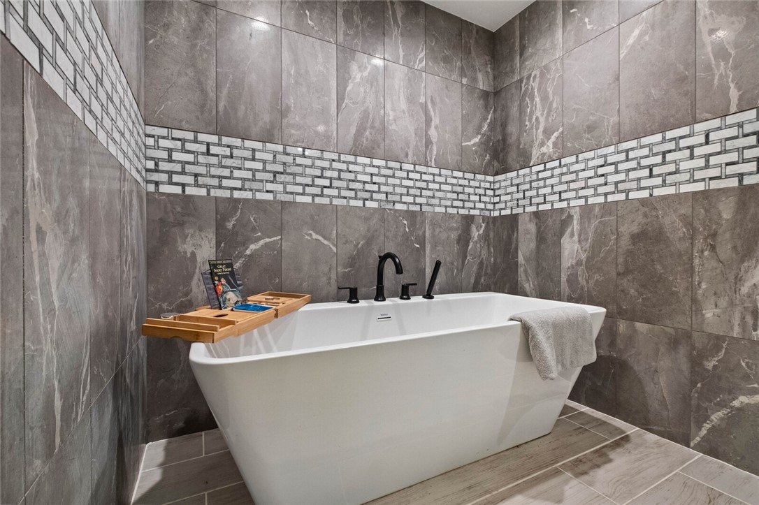 Hardell Park Add Bentonville - Residential