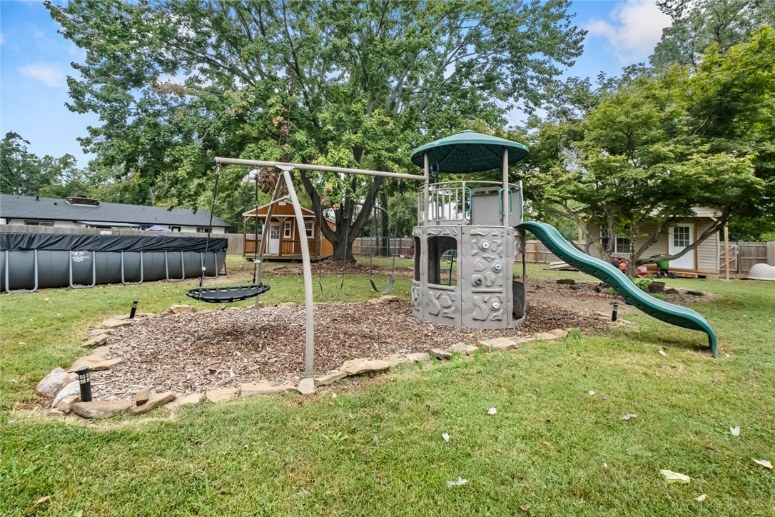 Hardell Park Add Bentonville - Residential