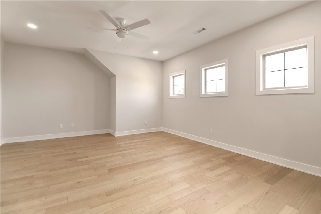 Dutton Woods - Residential