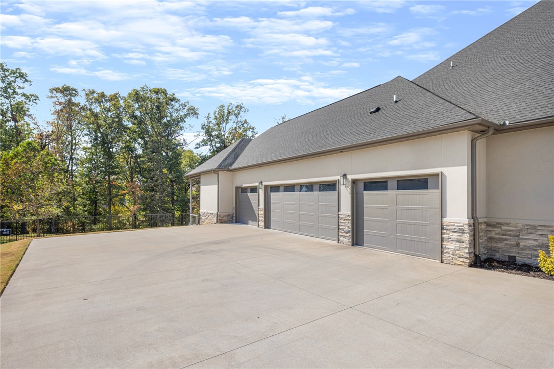 Oak Tree Centerton - Residential