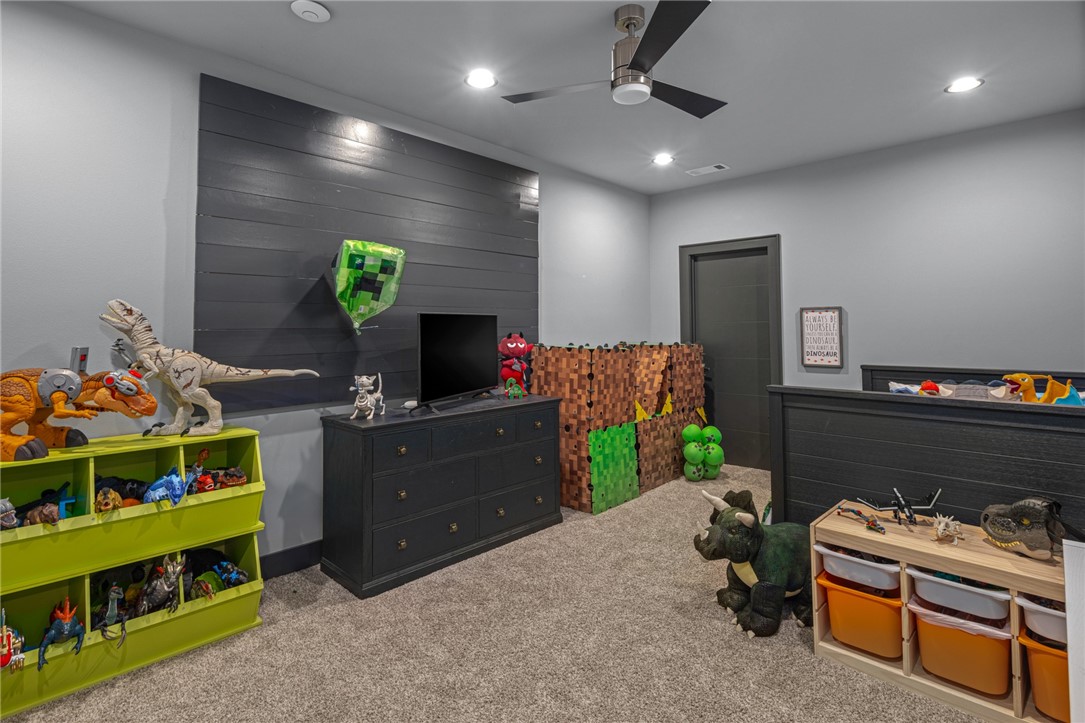 Oak Tree Centerton - Residential