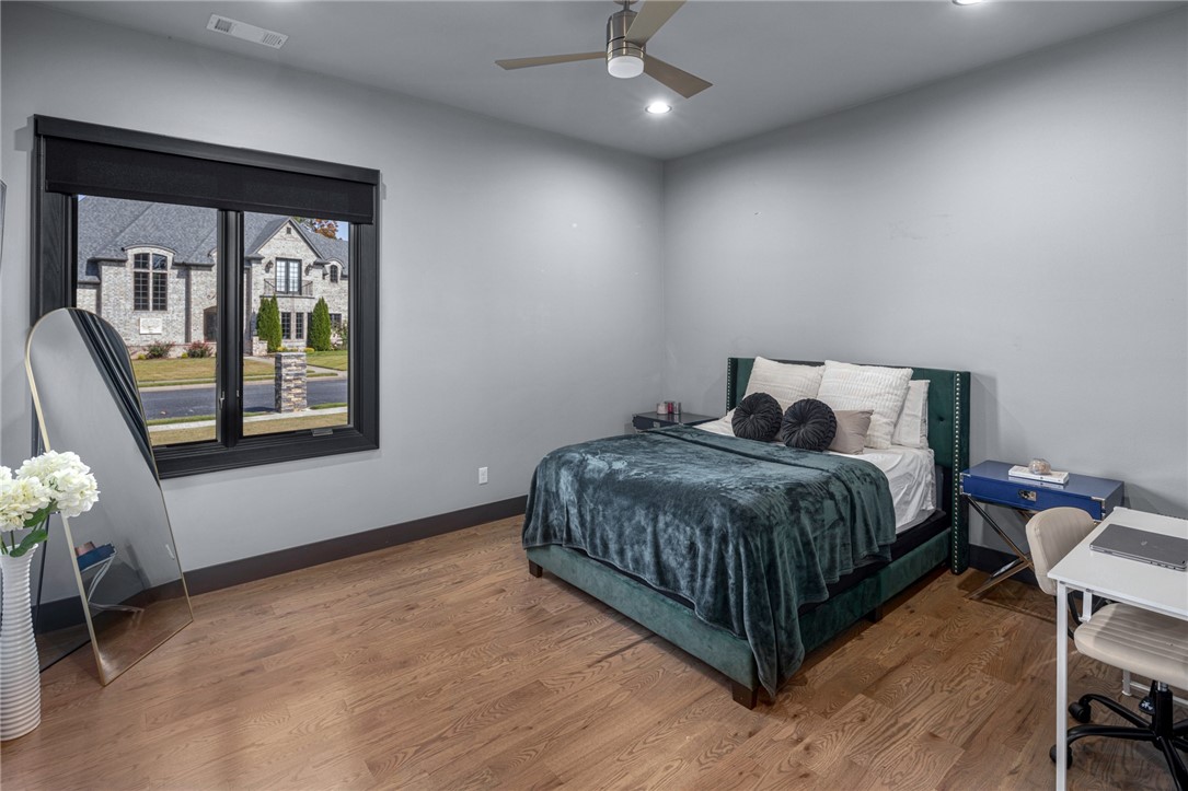 Oak Tree Centerton - Residential