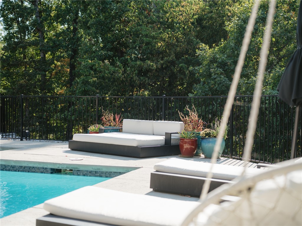 Oak Tree Centerton - Residential