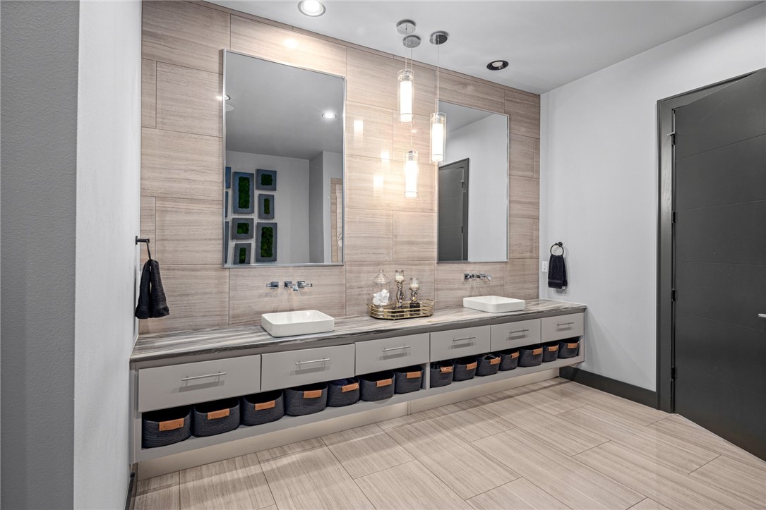 Oak Tree Centerton - Residential