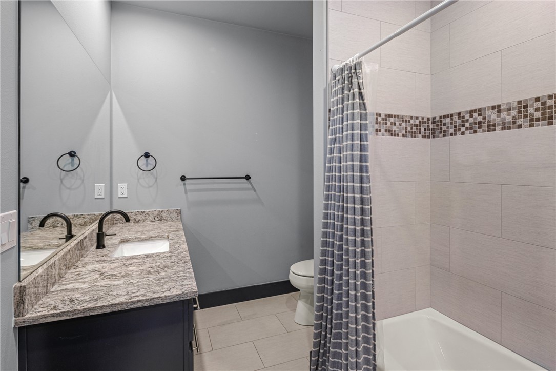 Oak Tree Centerton - Residential