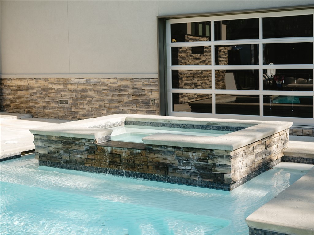 Oak Tree Centerton - Residential