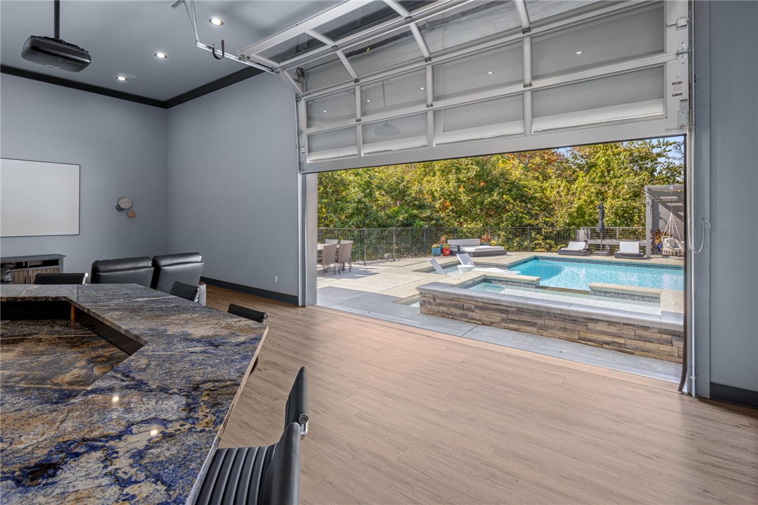 Oak Tree Centerton - Residential