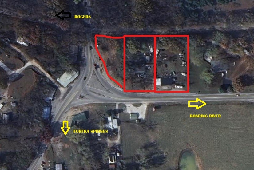 Unique Multi-Parcel Investment Opportunity – $390,000
Three parcels offered together as one property – not to be separated. This is a opportunity to own a versatile investment located on a highly traveled highway that serves as a gateway between Arkansas and Missouri, as well as northwest Arkansas and Beaver Dam.
Property Breakdown:
Parcel 24-00017-000: A 2,344 sq. ft. residence featuring 4 bedrooms and 2 bathrooms.
Parcel 24-00016-000: A 2,060 sq. ft. commercial property with excellent visibility and potential.
Parcel 24-00018-000: An undeveloped .33-acre lot, ideal for future development or expansion.
Highlights:
Prime location on a busy highway with consistent traffic and strong visibility.
Multiple uses: residential, commercial, and future development potential all in one purchase.
Must be sold as one unit – no individual parcel sales.
This property combines residential with commercial opportunity, and development opportunity into one package.