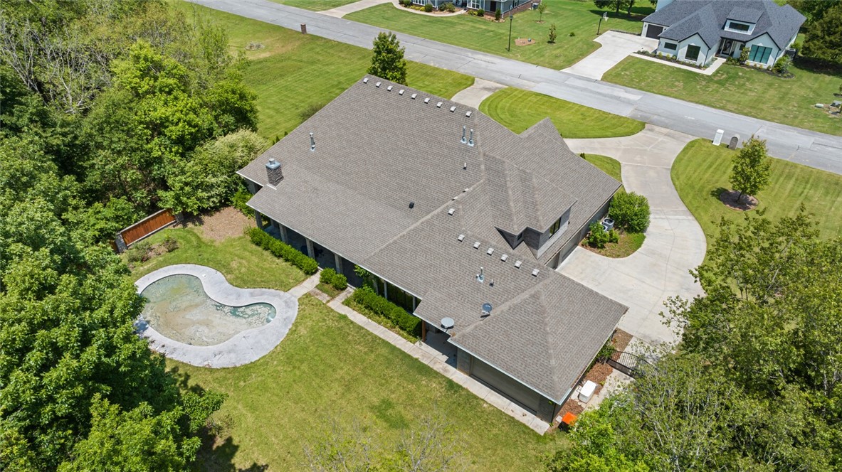 KNOLLS (THE) - Residential