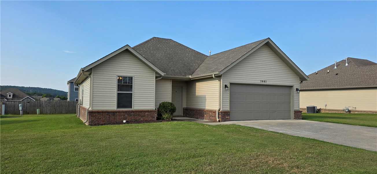 Clean 3 bedroom, 2 bath home with gas cookstove, 2-car attached garage. No smoking in home; no basketball goals or trampoline. Tenant is responsible for lawn, light bulbs, air filters & smoke alarm battery maintenance. Agent owned