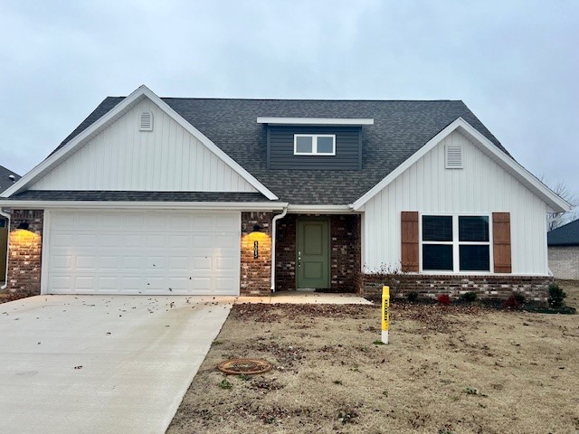 Large 4 bedroom home located in the Snyder Grove subdivision in Prairie Grove! 4 bedrooms, 2.5 baths, 2 car garage with large covered back patio. Close to schools, aquatic park, and downtown shopping. Tenant responsible for electric, gas, water/trash, lawn maintenance, refrigerator, washer, and dryer. Showings through appointments only. We process applications as we receive and once an application is approved, we reach out for deposit. Deposit secures the unit not the application. Please be aware of scams. Our application process is to be paid online through a secure portal and we do not accept cash, CashApp, Venmo, and/or PayPal.