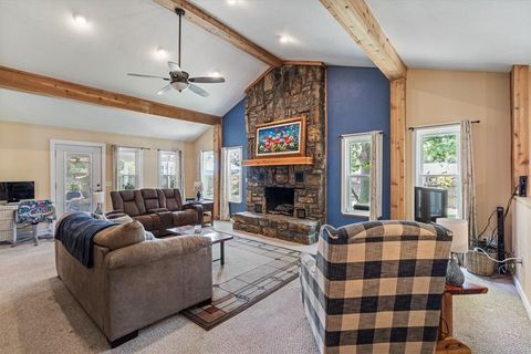 404 Henryetta Springdale AR 72762