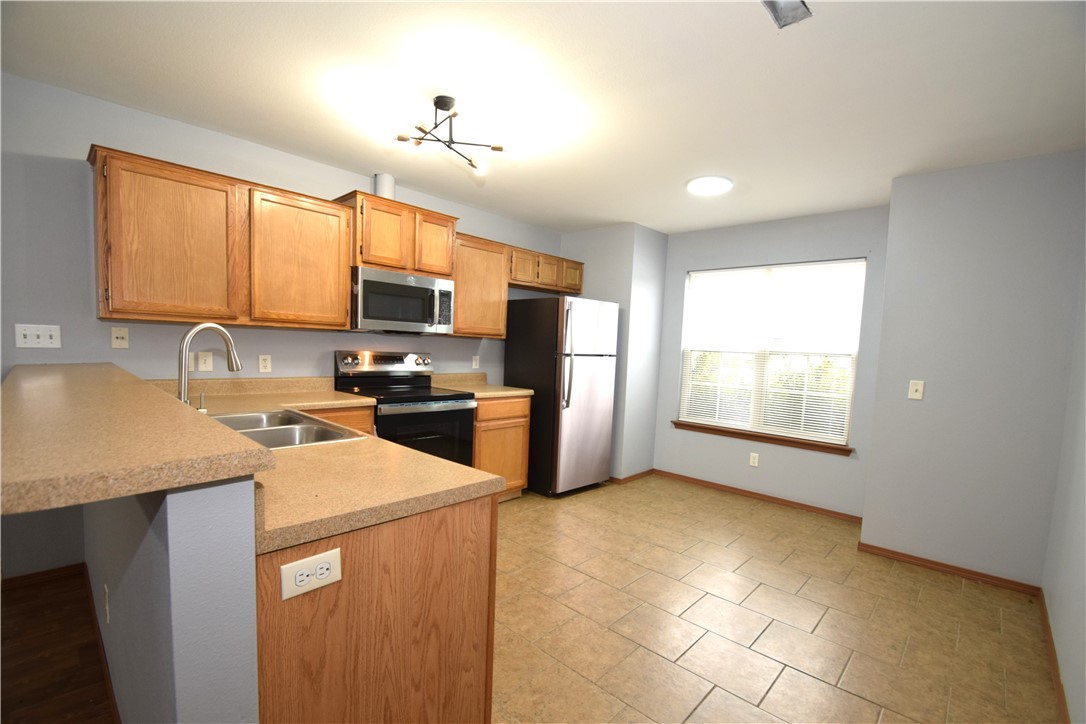 Willow Crossing Ph I Centerton - Residential Lease