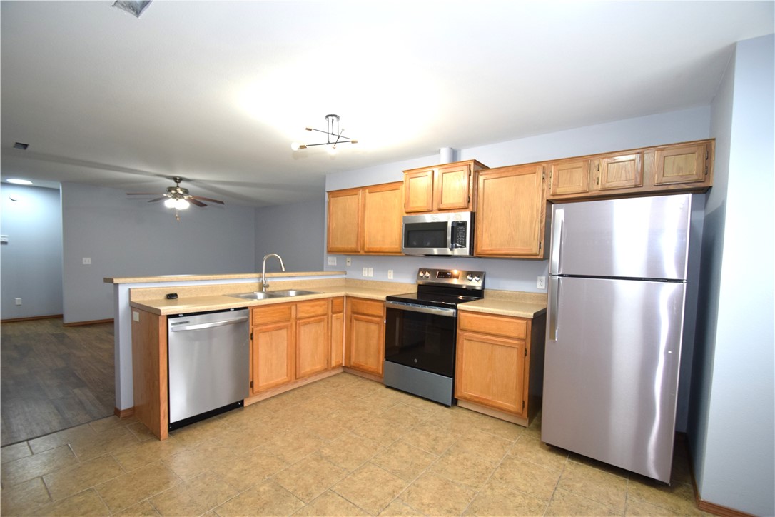 Willow Crossing Ph I Centerton - Residential Lease