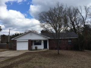 Picture Perfect! Updated and ready to go, this home features, a newer roof, private fenced backyard, and located at the end of the street, so super quite and peaceful!