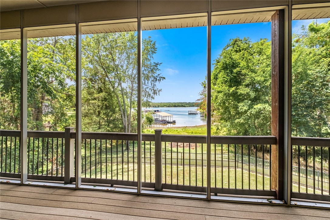 Vans Lakeside Acres-Rurban - Residential