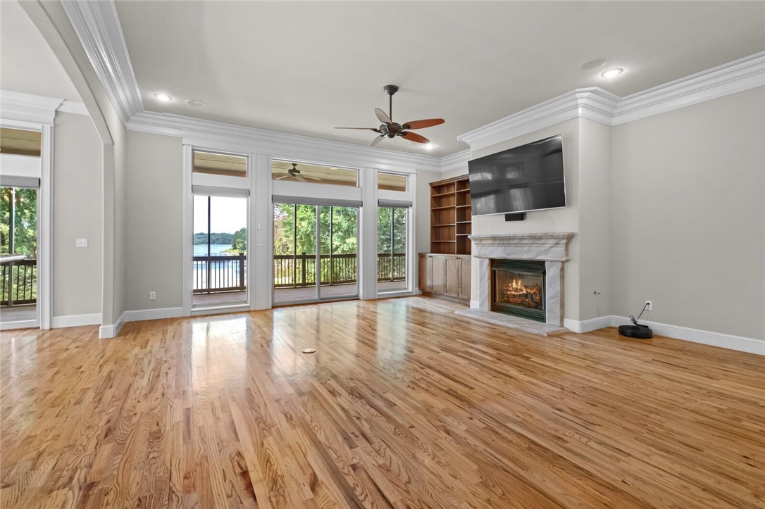 Vans Lakeside Acres-Rurban - Residential