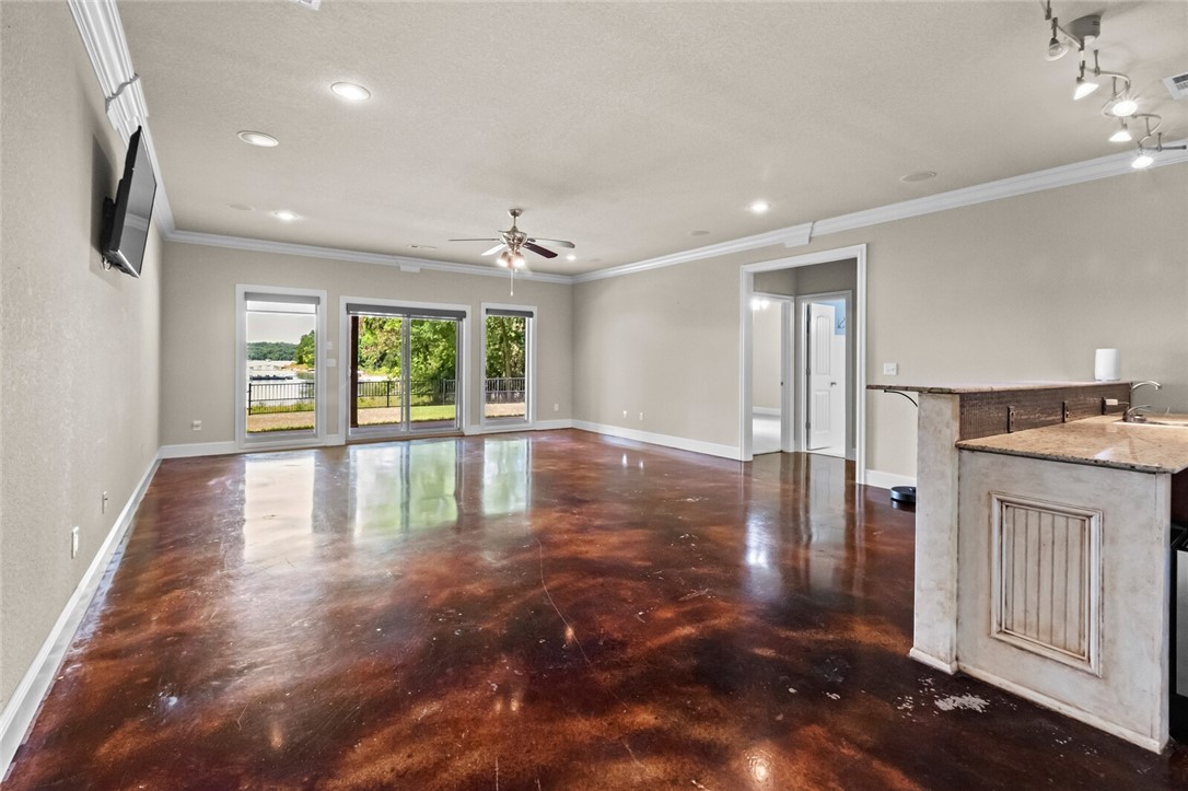 Vans Lakeside Acres-Rurban - Residential