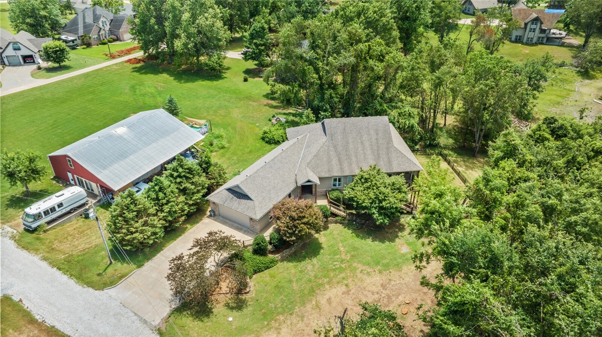 Vans Lakeside Acres-Rurban - Residential