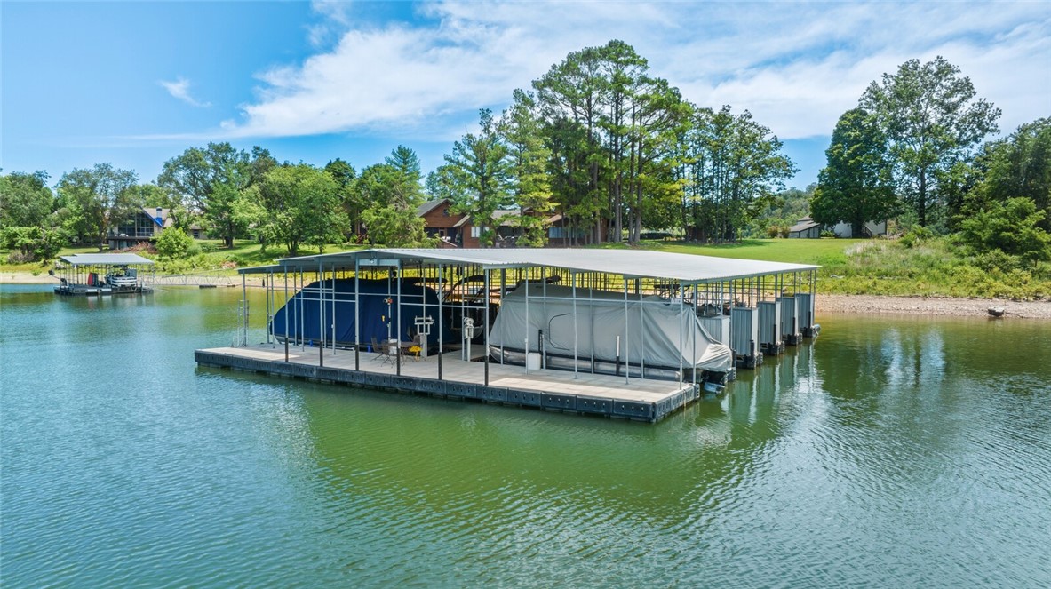 Vans Lakeside Acres-Rurban - Residential