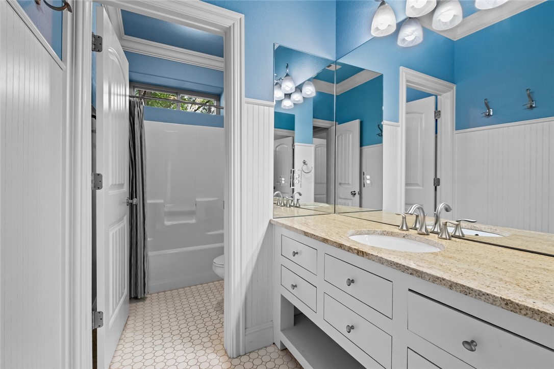 Vans Lakeside Acres-Rurban - Residential