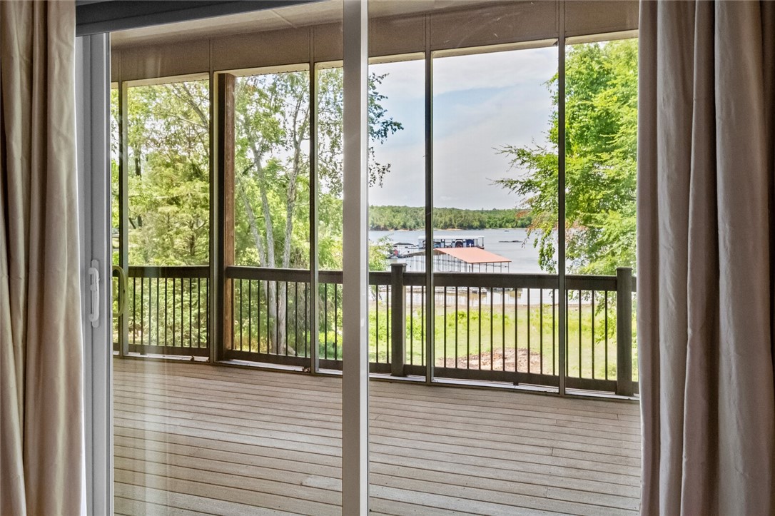 Vans Lakeside Acres-Rurban - Residential