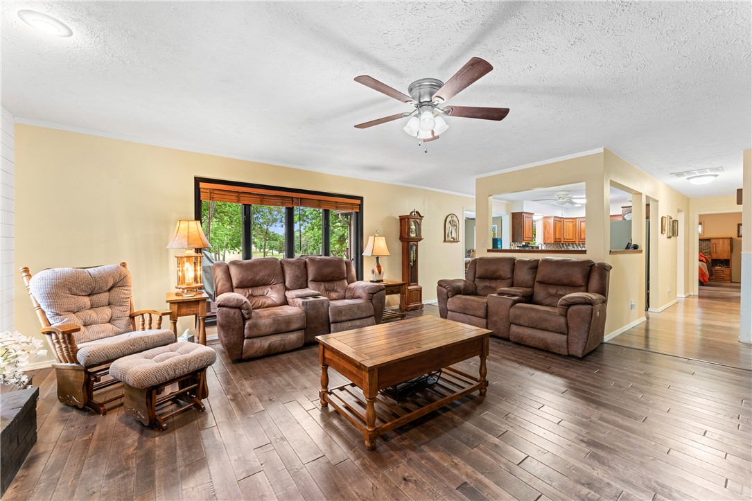 Unit 8 Holiday Island - Residential