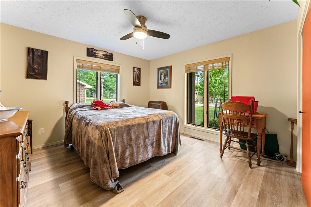 Unit 8 Holiday Island - Residential