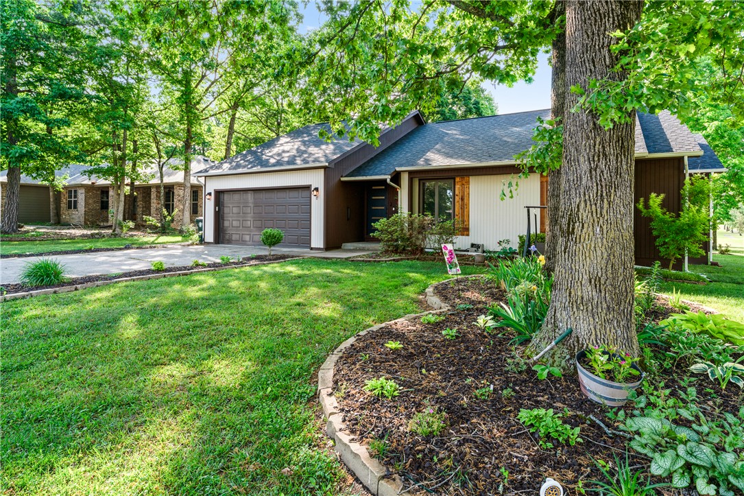 Unit 8 Holiday Island - Residential