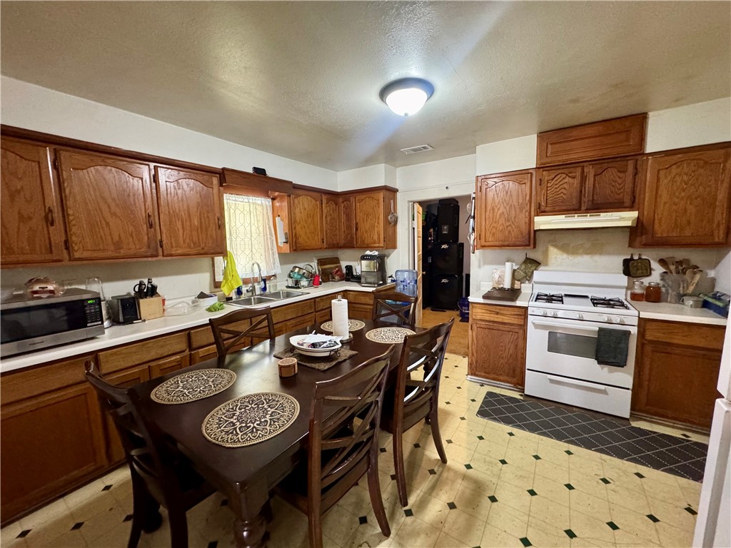 Southlawn Heights Aka South Heights Lawn - Residential