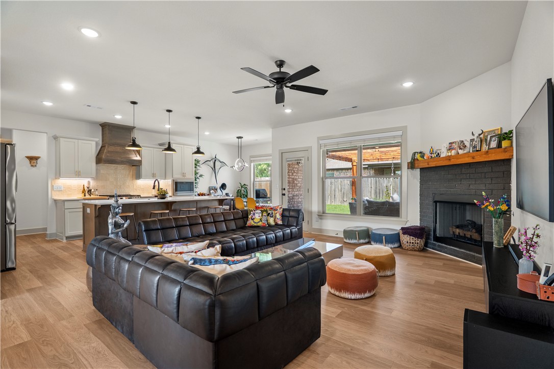 Woodlands Crossing Ph I Bentonville - Residential Lease