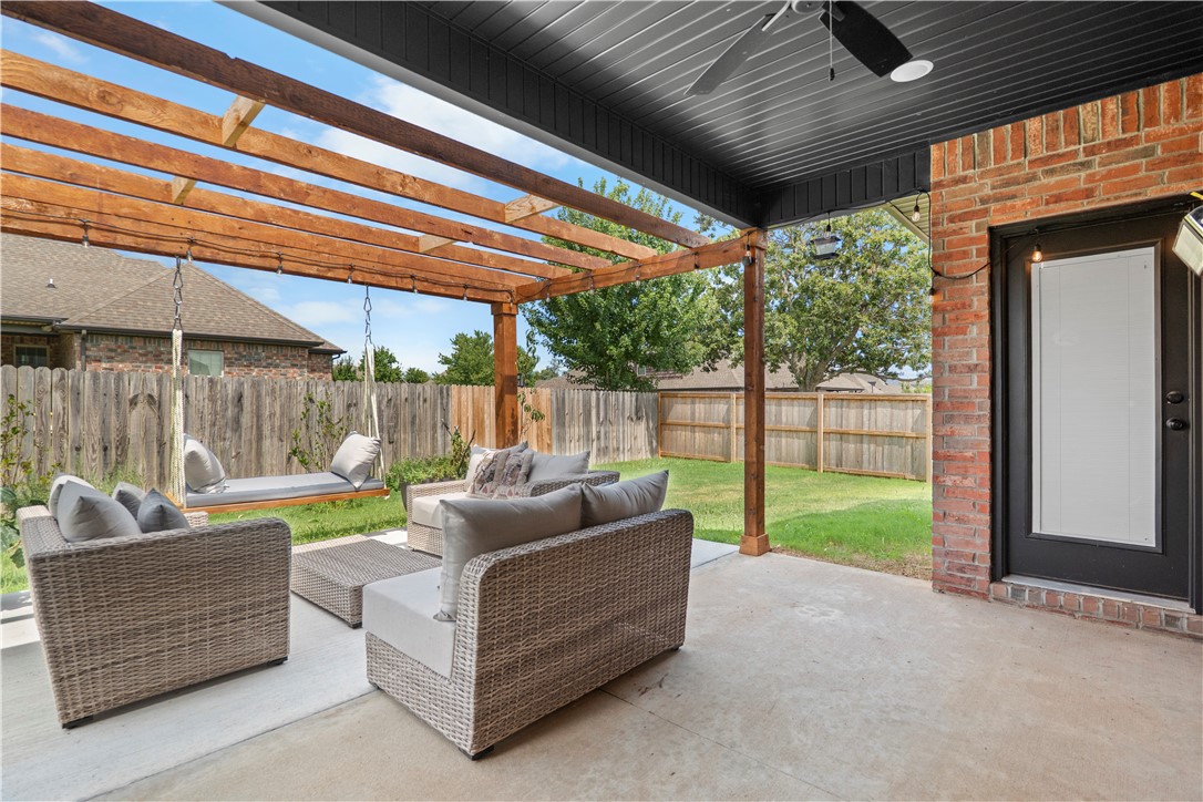 Woodlands Crossing Ph I Bentonville - Residential Lease