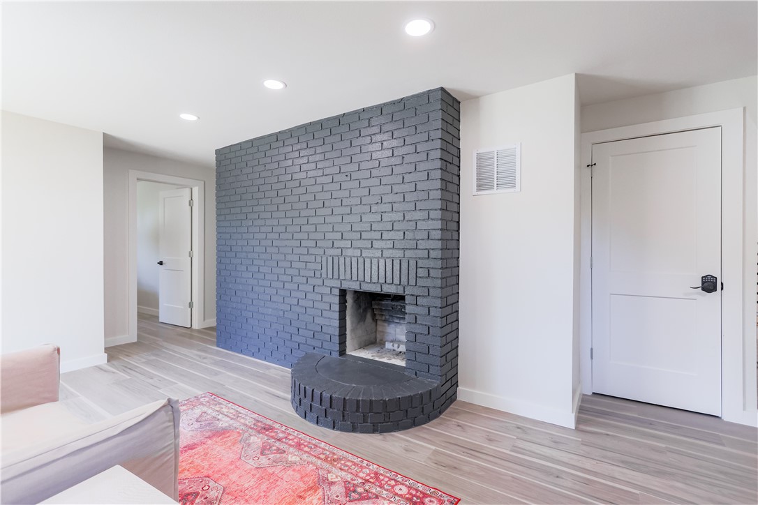 Leflars Add - Residential