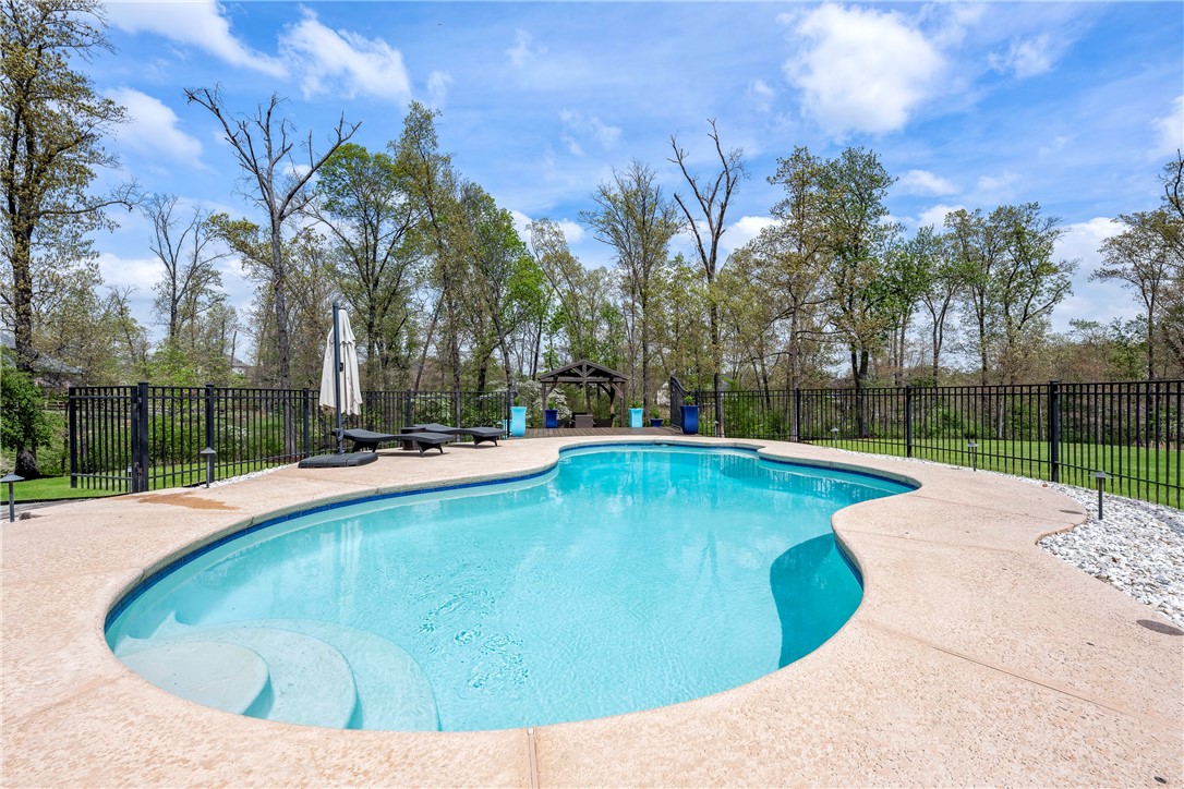 Versailles Sub Centerton - Residential