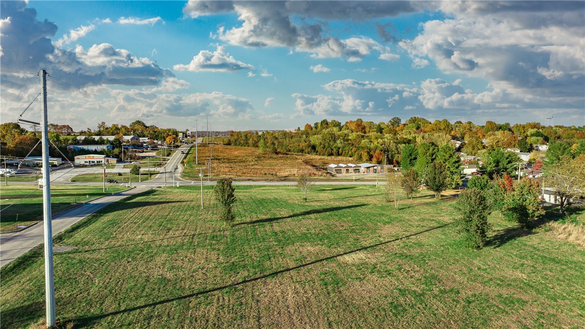 Arbor Commercial Park - Land