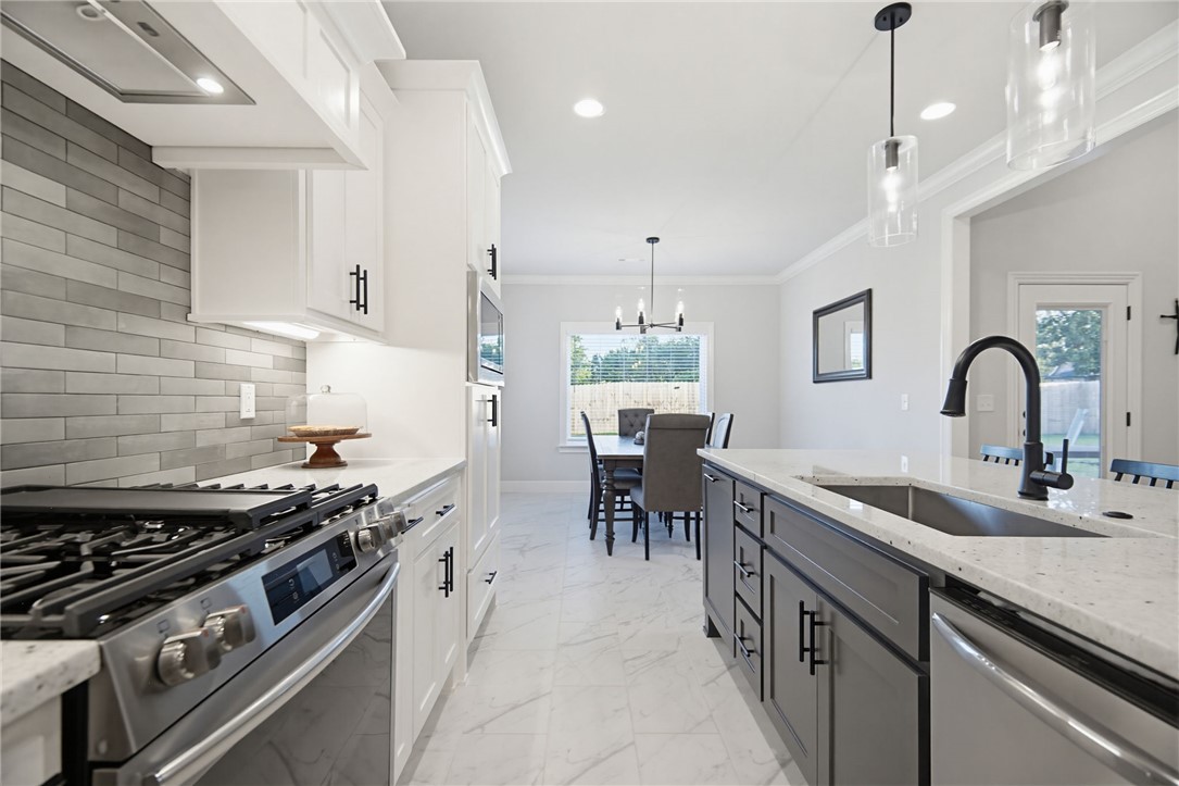 Oakmont Sub Centerton - Residential